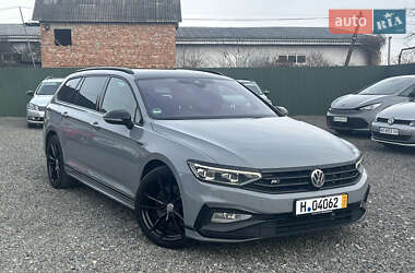 Универсал Volkswagen Passat 2019 в Мукачево