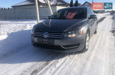Седан Volkswagen Passat 2013 в Луцке