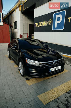 Седан Volkswagen Passat 2016 в Львові