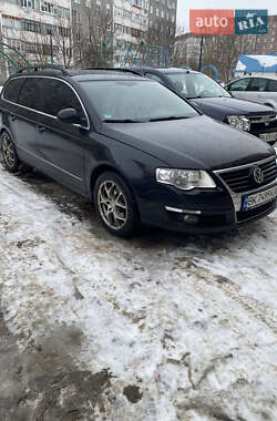 Універсал Volkswagen Passat 2007 в Вараші