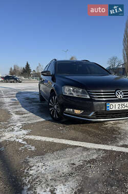 Універсал Volkswagen Passat 2014 в Житомирі
