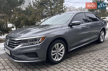 Седан Volkswagen Passat 2020 в Ивано-Франковске