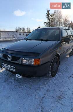 Универсал Volkswagen Passat 1989 в Харькове