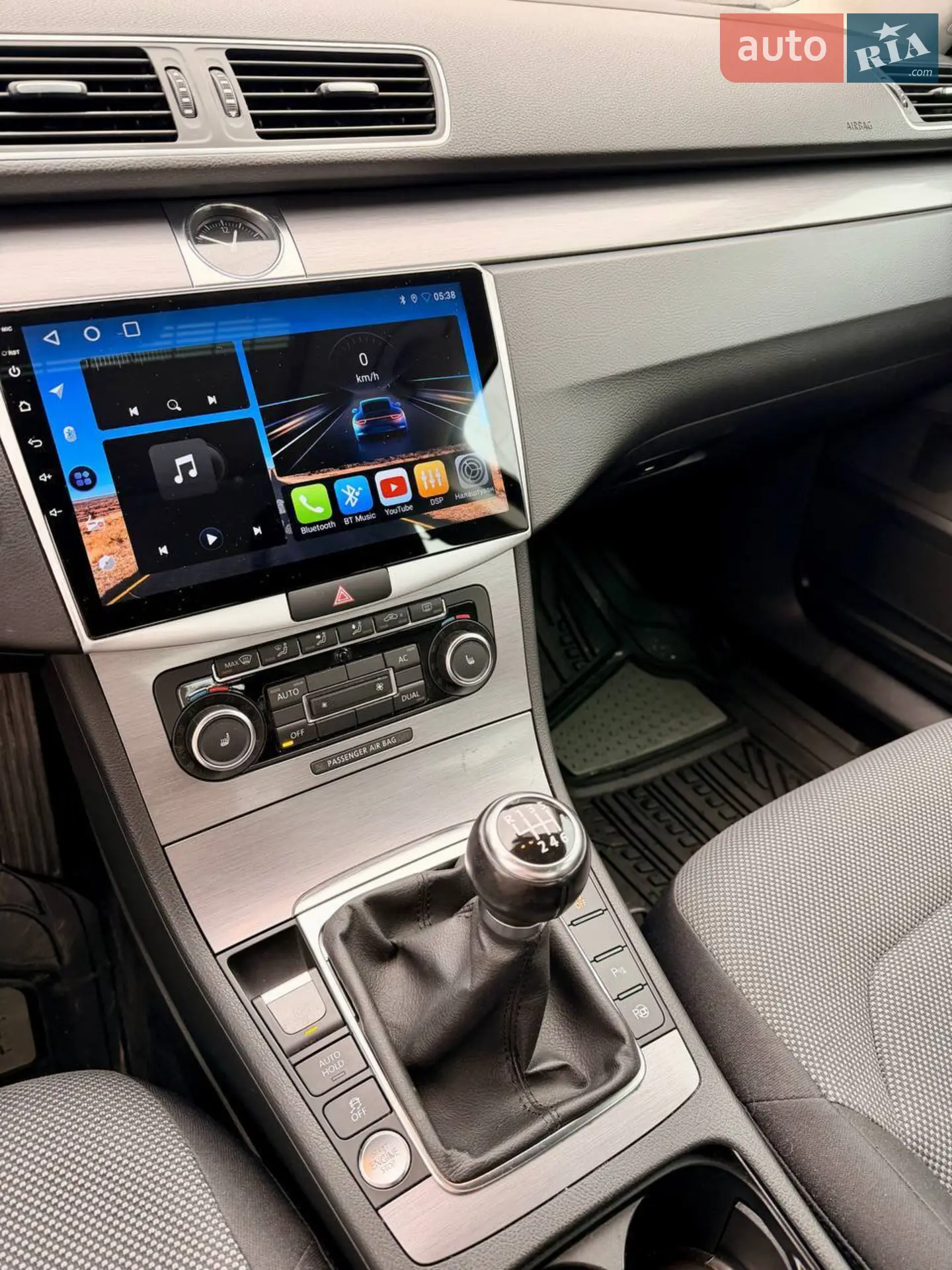 2010 Volkswagen Passat - мініатюра 9