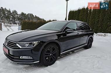 Универсал Volkswagen Passat 2015 в Тернополе