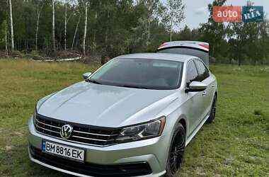 Седан Volkswagen Passat 2016 в Львове