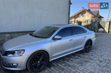 Седан Volkswagen Passat 2015 в Калуші