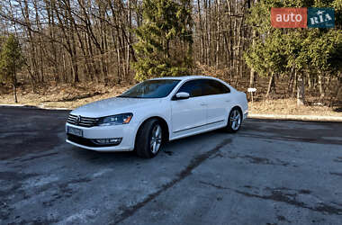 Седан Volkswagen Passat 2014 в Калуше