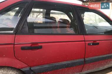 Седан Volkswagen Passat 1989 в Бережанах