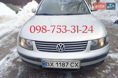 Седан Volkswagen Passat 1997 в Збаражі