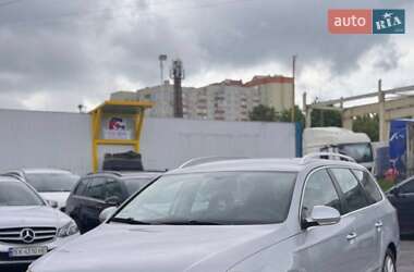 Універсал Volkswagen Passat 2005 в Тростянці