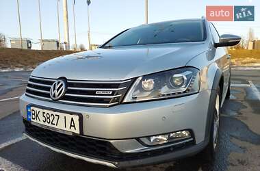 Универсал Volkswagen Passat 2012 в Виннице