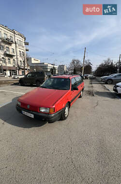 Универсал Volkswagen Passat 1989 в Днепре