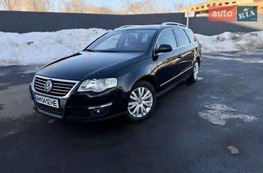 Универсал Volkswagen Passat 2008 в Житомире