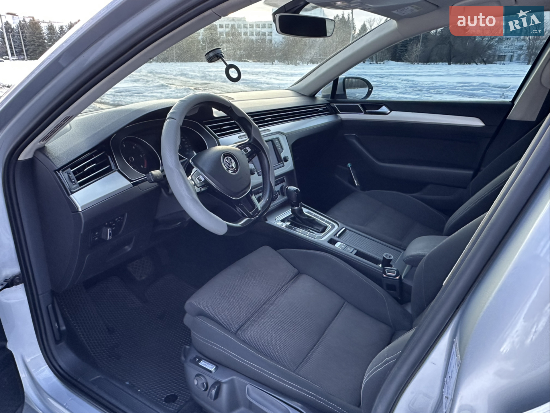 2015 Volkswagen Passat - мініатюра 8