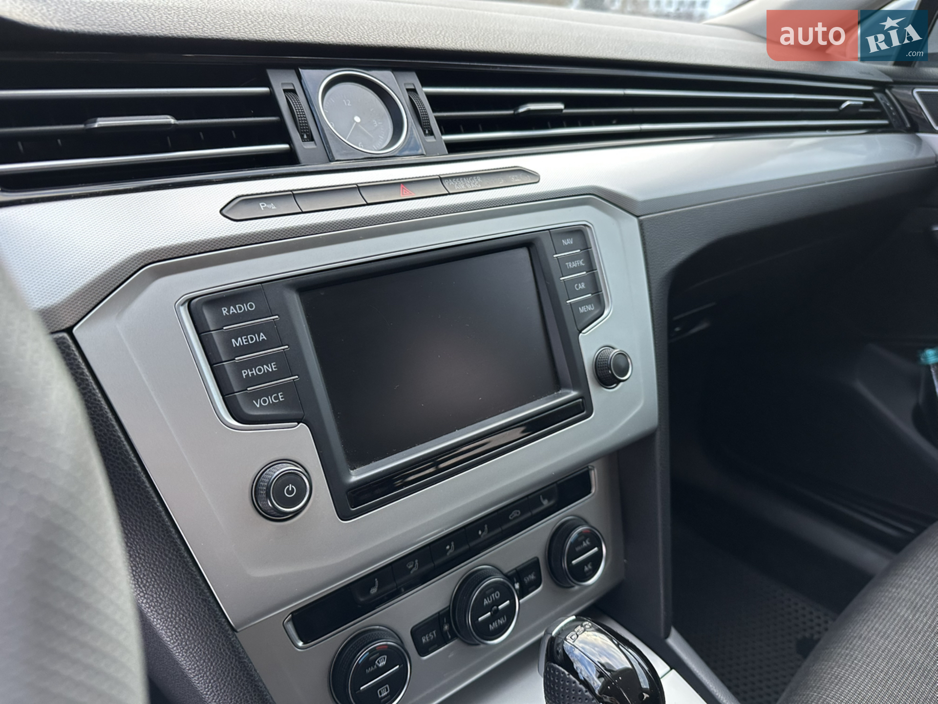 2015 Volkswagen Passat - мініатюра 12