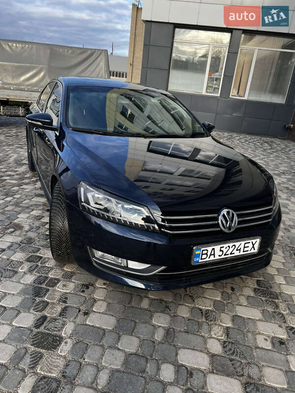 Volkswagen Passat 2011