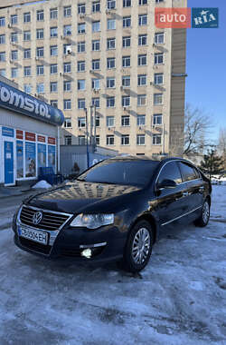 Седан Volkswagen Passat 2006 в Вышгороде