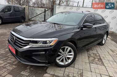 Седан Volkswagen Passat 2020 в Днепре
