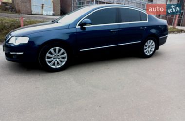 Седан Volkswagen Passat 2008 в Каменском