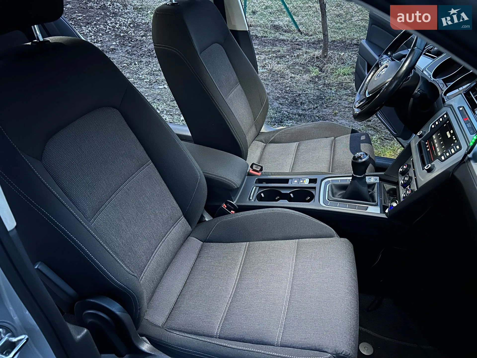 2015 Volkswagen Passat - мініатюра 37