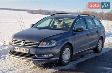 Универсал Volkswagen Passat 2011 в Умани