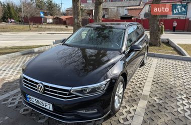 Универсал Volkswagen Passat 2020 в Львове