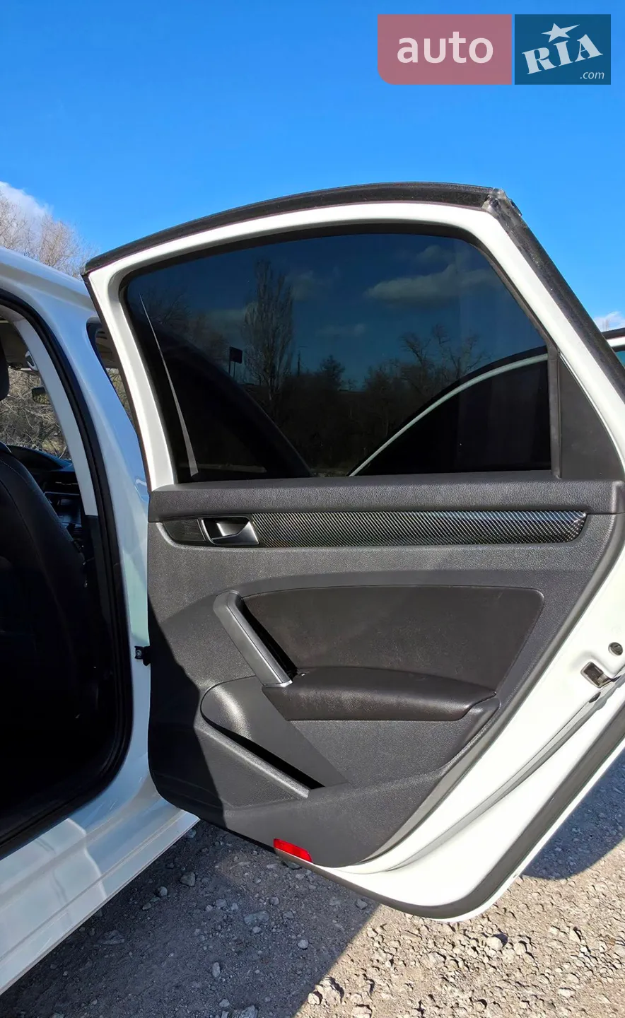 2019 Volkswagen Passat - мініатюра 15