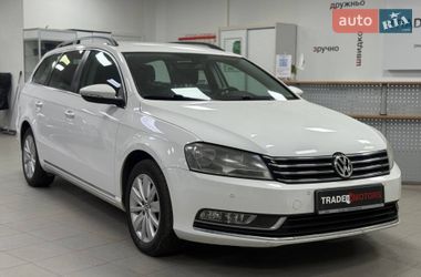 Універсал Volkswagen Passat 2012 в Києві