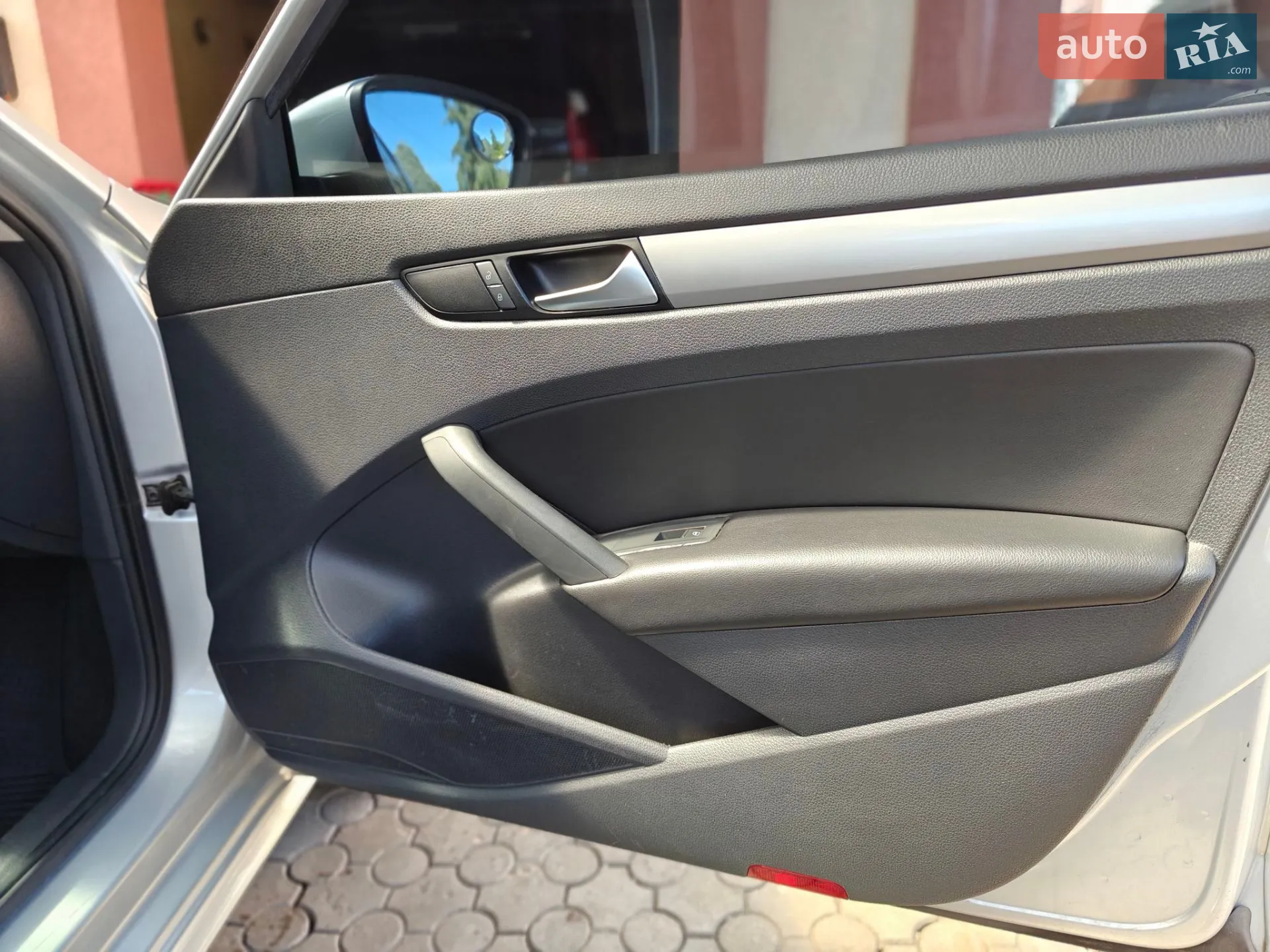 2015 Volkswagen Passat - мініатюра 2