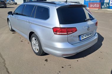 Універсал Volkswagen Passat 2015 в Ковелі
