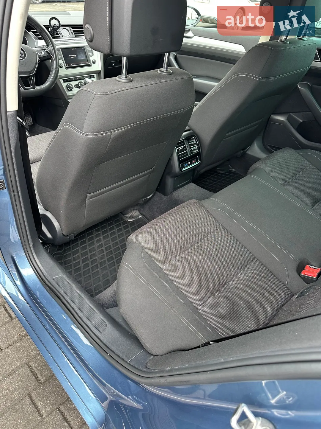 2015 Volkswagen Passat - мініатюра 26