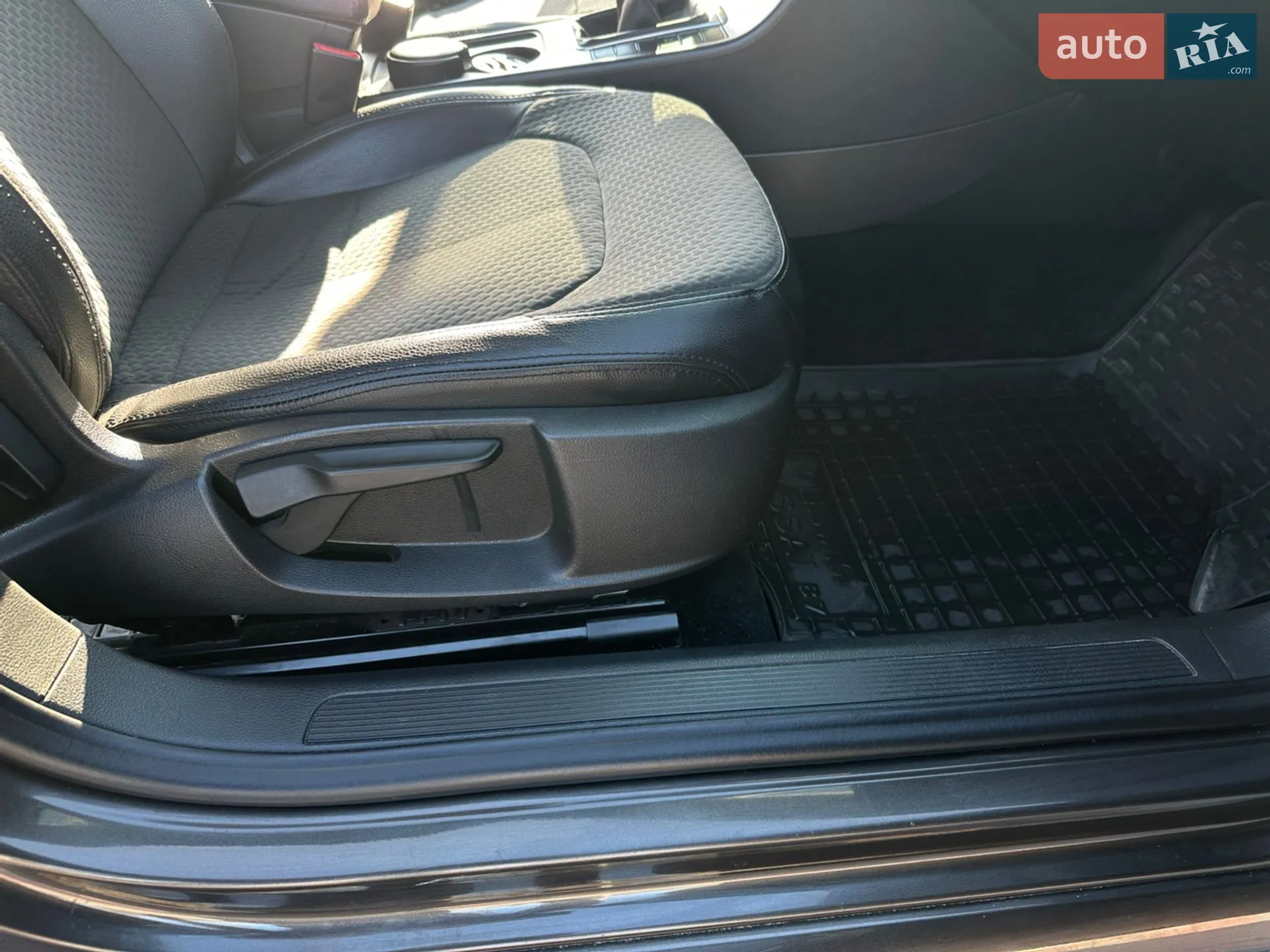 2014 Volkswagen Passat - мініатюра 25
