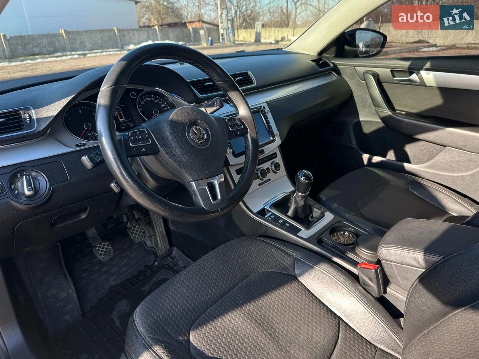 2014 Volkswagen Passat - мініатюра 47