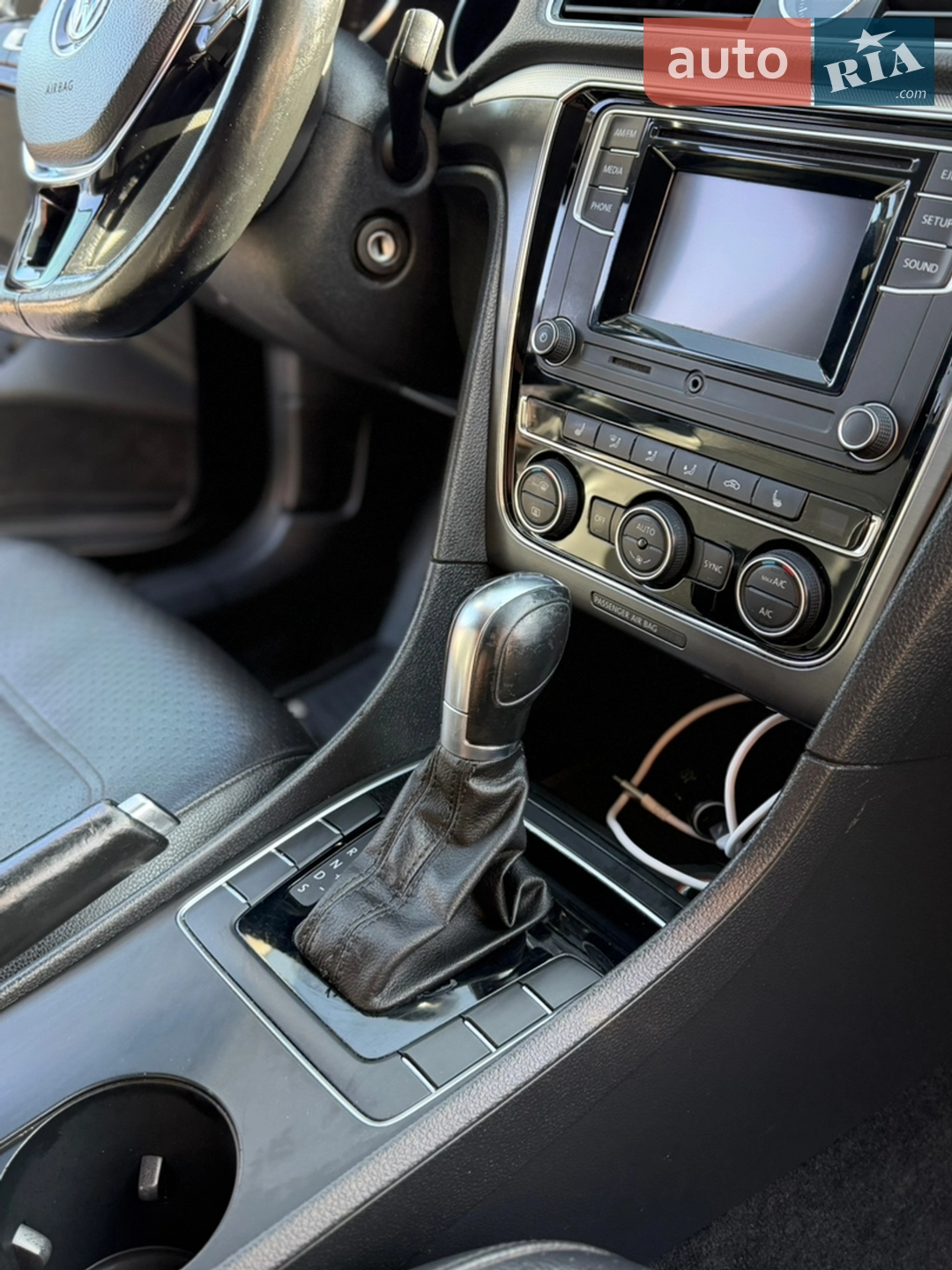 2016 Volkswagen Passat - мініатюра 11