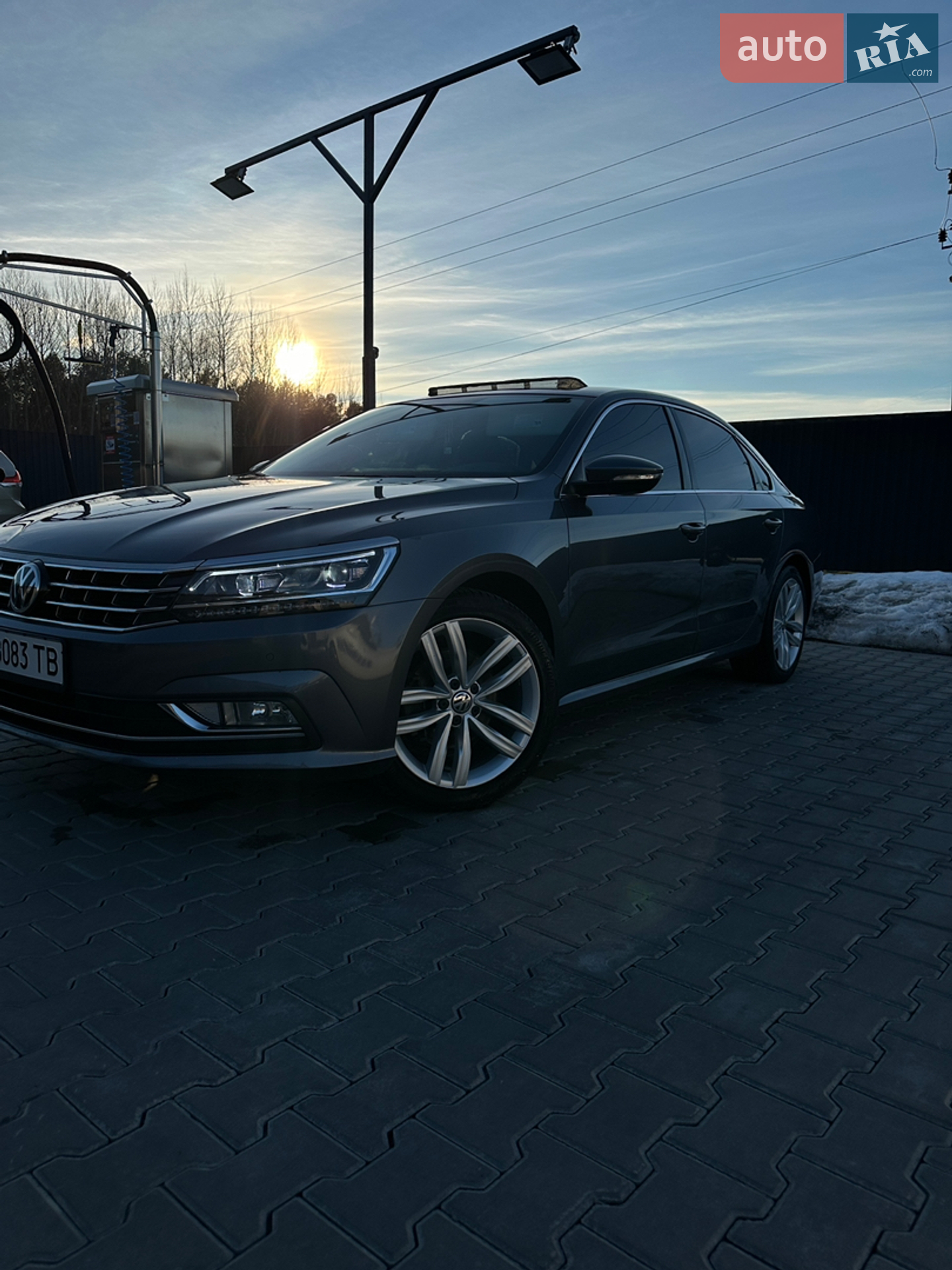 2017 Volkswagen Passat - мініатюра 2