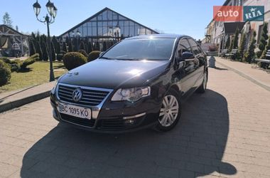 Седан Volkswagen Passat 2008 в Дрогобыче