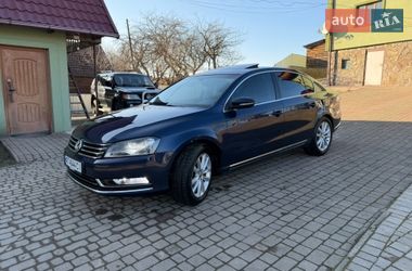 Седан Volkswagen Passat 2012 в Ивано-Франковске