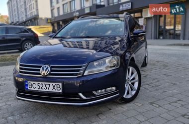 Универсал Volkswagen Passat 2012 в Львове