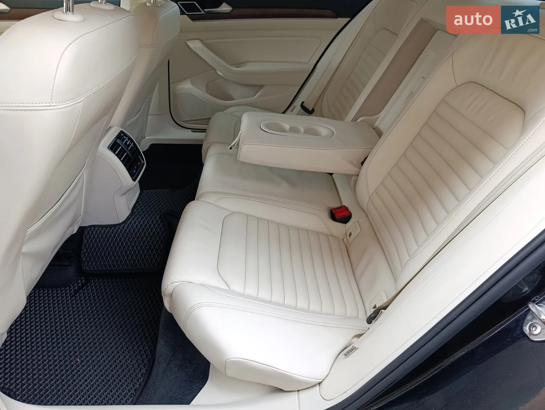 2015 Volkswagen Passat - мініатюра 27