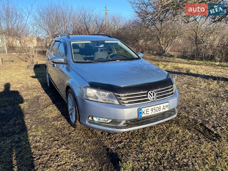 Volkswagen Passat 2011