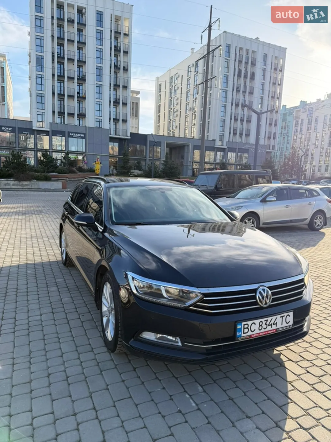 2017 Volkswagen Passat - фото 1