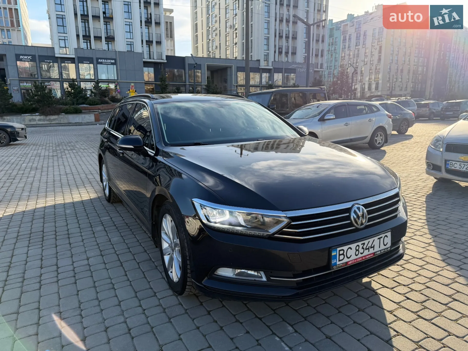 2017 Volkswagen Passat - мініатюра 3