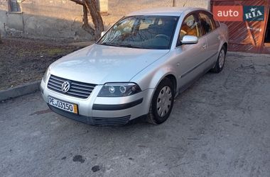 Седан Volkswagen Passat 2000 в Дунаевцах