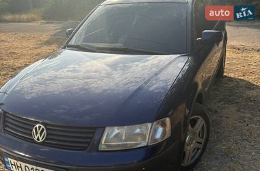 Универсал Volkswagen Passat 1999 в Раздельной