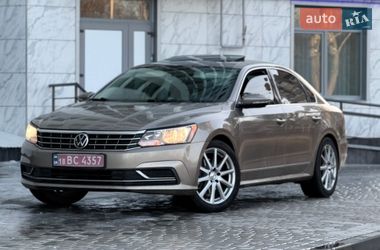 Седан Volkswagen Passat 2016 в Полтаве