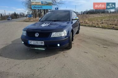 Седан Volkswagen Passat 1999 в Калуше