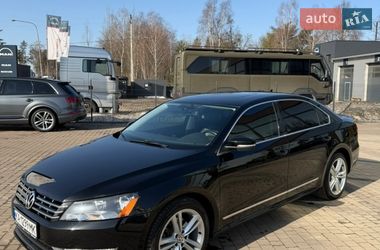 Седан Volkswagen Passat 2015 в Ковелі