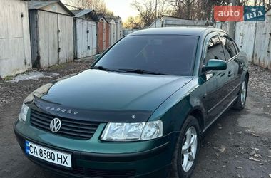 Седан Volkswagen Passat 1999 в Черкассах