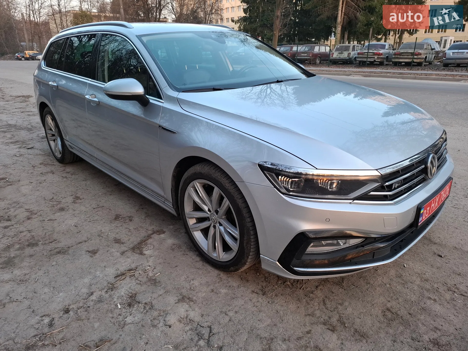 2019 Volkswagen Passat - мініатюра 2